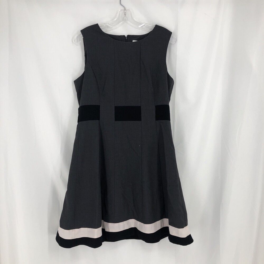 Calvin Klein Women’s Size 10/12 Black White Striped Fit & Flare Dress